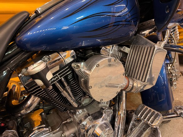 2005 Harley-Davidson Road Glide, синий, 1650000 рублей - вид 2