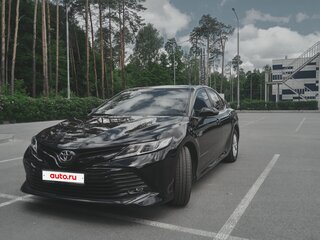 2018 Toyota Camry VIII (XV70), чёрный, 2500000 рублей, вид 3
