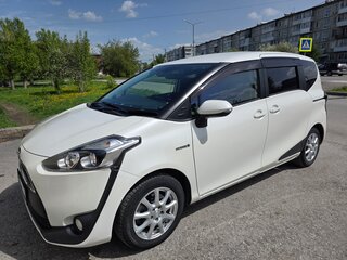 2018 Toyota Sienta II, белый, 1350000 рублей, вид 1
