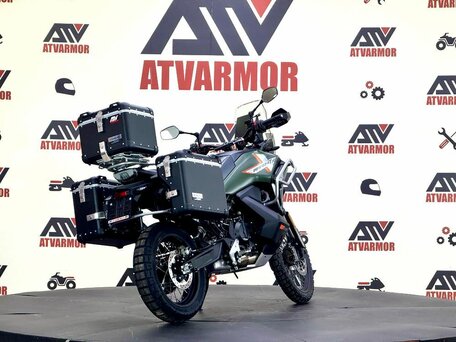 2026 CFMoto 1000MT-X Touring (ABS), зелёный, 1278900 рублей, вид 4