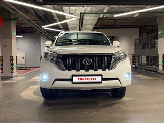2016 Toyota Land Cruiser Prado 150 Series Рестайлинг 1, белый, 4400000 рублей, вид 3