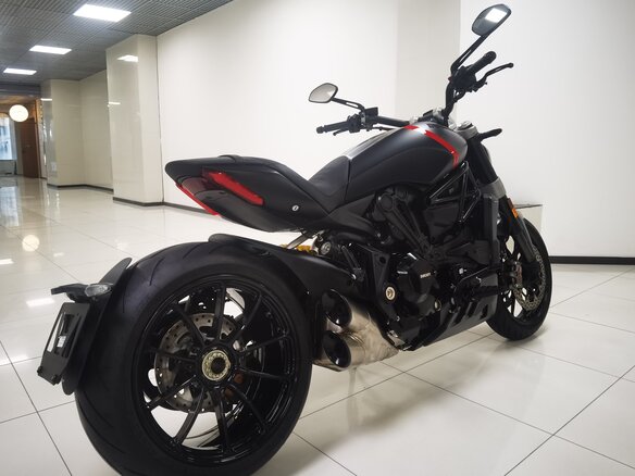 2021 Ducati Diavel, серый, 2899000 рублей - вид 21
