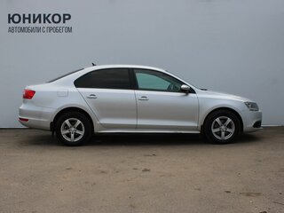 2013 Volkswagen Jetta VI, серебристый, 919000 рублей, вид 4