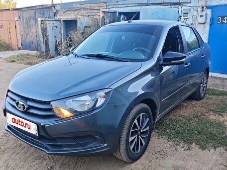 2025 Lada (ВАЗ) Granta I Рестайлинг, серебристый, 950000 рублей, вид 1