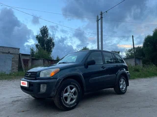 2000 Toyota RAV4 II (XA20), зелёный, 350000 рублей, вид 1