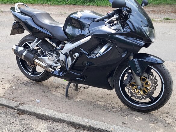 1999 Honda CBR 600F, чёрный, 385000 рублей