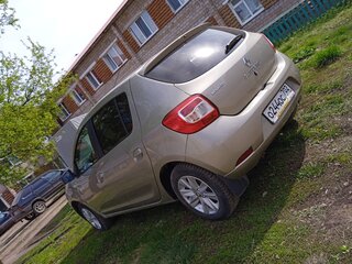 2016 Renault Sandero II, бежевый, 800000 рублей, вид 3