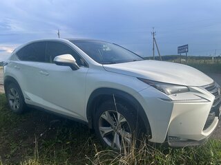 2017 Lexus NX 300h I, белый, 3260000 рублей, вид 2