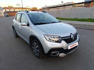 2018 Renault Sandero Stepway II Рестайлинг, серебристый, 1240000 рублей, вид 2