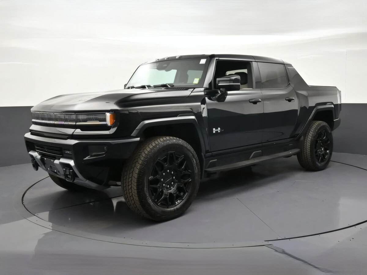 Открыть фотографии: GMC Hummer EV