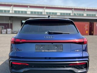 2026 Audi Q5 40 TDI III (GU), синий, 8700000 рублей, вид 4
