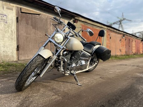 1998 Yamaha XVS400 Drag Star, белый, 320000 рублей, вид 2