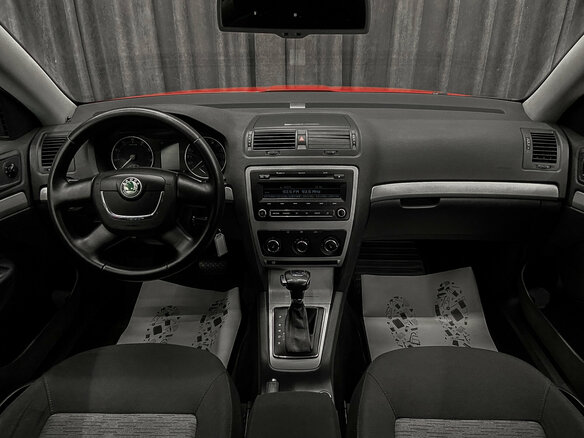 2012 Skoda Octavia II (A5) Рестайлинг, красный, 735000 рублей - вид 8