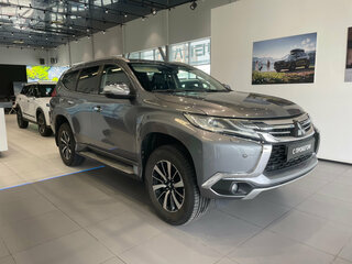 2016 Mitsubishi Pajero Sport III, серый, 2550000 рублей, вид 3
