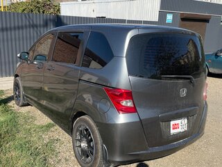 2008 Honda Freed I, серый, 780000 рублей, вид 2