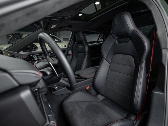 2025 Porsche Panamera GTS III, зелёный, 24490000 рублей - вид 11