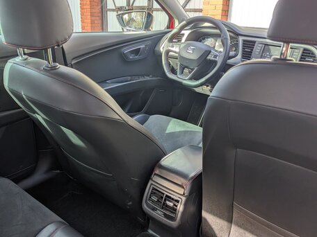 2014 SEAT Leon III, красный, 1250000 рублей, вид 4