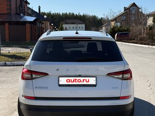 2020 Skoda Kodiaq I, белый, 2340000 рублей, вид 5