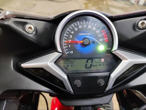 2011 Honda CBR 250R, красный, 200000 рублей - вид 8