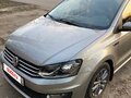 2018 Volkswagen Polo V Рестайлинг, серый, 1370000 рублей - вид 2