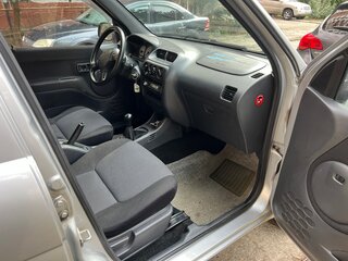 2003 Daihatsu Terios I, серебристый, 570000 рублей, вид 5