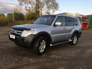 2007 Mitsubishi Pajero IV, серебристый, 1250000 рублей, вид 1