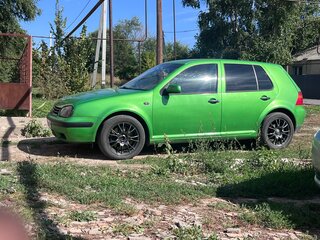 2000 Volkswagen Golf IV, зелёный, 320000 рублей, вид 3