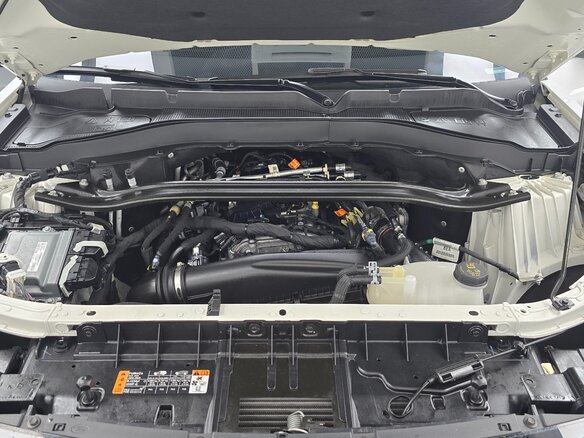 2025 Ford Explorer VI Рестайлинг, белый, 7520000 рублей - вид 29