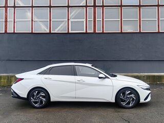 2023 Hyundai Elantra N Line VII (CN7) Рестайлинг, белый, 2200000 рублей, вид 4