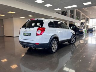2013 Chevrolet Captiva I Рестайлинг, белый, 1350000 рублей, вид 2