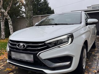 2024 Lada (ВАЗ) Vesta I Рестайлинг (NG), белый, 1550000 рублей, вид 2