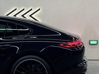 2020 Porsche Panamera 4 II, чёрный, 8250000 рублей, вид 2
