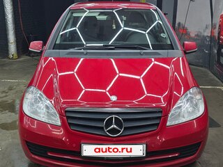2011 Mercedes-Benz A-Класс 180 II (W169) Рестайлинг, красный, 700000 рублей, вид 2
