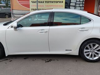 2013 Lexus ES 300h VI, белый, 2400000 рублей, вид 3