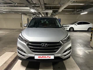 2017 Hyundai Tucson III, серебристый, 1850000 рублей, вид 2