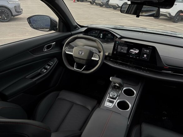 2026 Changan UNI-S I, чёрный, 3229900 рублей - вид 5