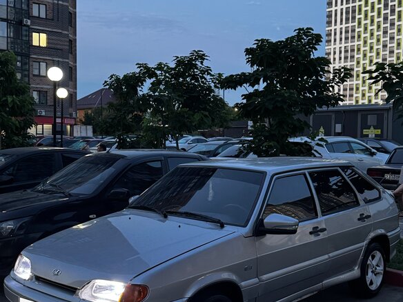 2007 Lada (ВАЗ) 2114, серебристый, 185000 рублей