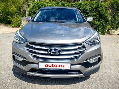 2016 Hyundai Santa Fe III Рестайлинг, серебристый, 2100000 рублей, вид 2