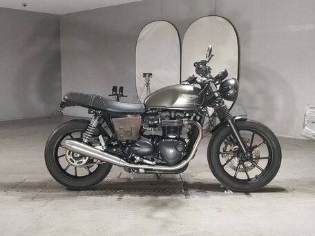 2021 Triumph Street Twin, серый, 799000 рублей, вид 2
