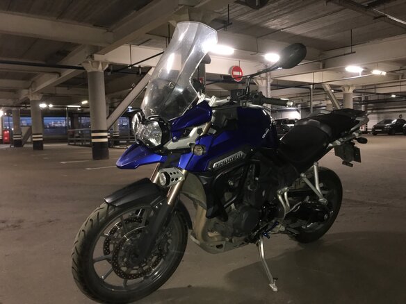 2013 Triumph Tiger 1200, синий, 600000 рублей - вид 3