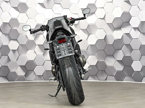 2024 Yamaha XSR900, чёрный, 1177000 рублей - вид 5