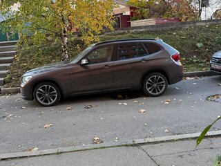 2012 BMW X1 20i I (E84) Рестайлинг, коричневый, 1400000 рублей, вид 2