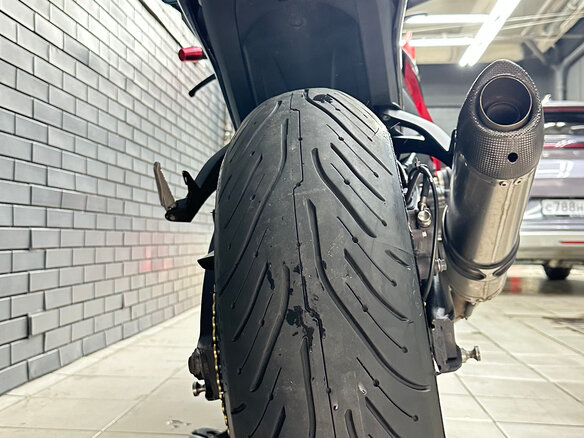 2017 Suzuki GSX-S 1000 F, чёрный, 800000 рублей - вид 5