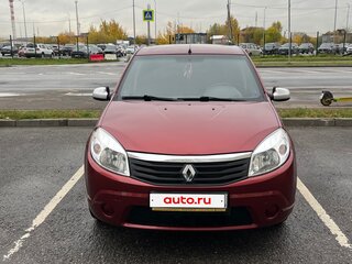 2011 Renault Sandero I, красный, 450000 рублей, вид 2