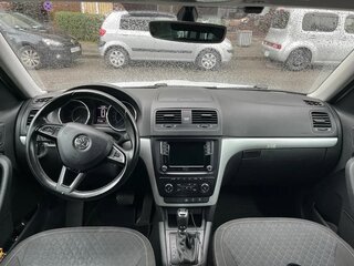 2016 Skoda Yeti I Рестайлинг, белый, 1090000 рублей, вид 5