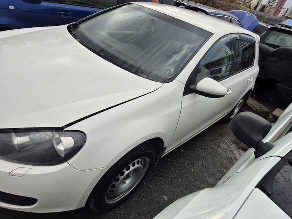 2011 Volkswagen Golf VI, белый, 387000 рублей - вид 6