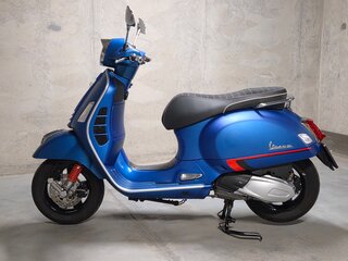 2019 Vespa GTS Super 300, синий, 560000 рублей, вид 2