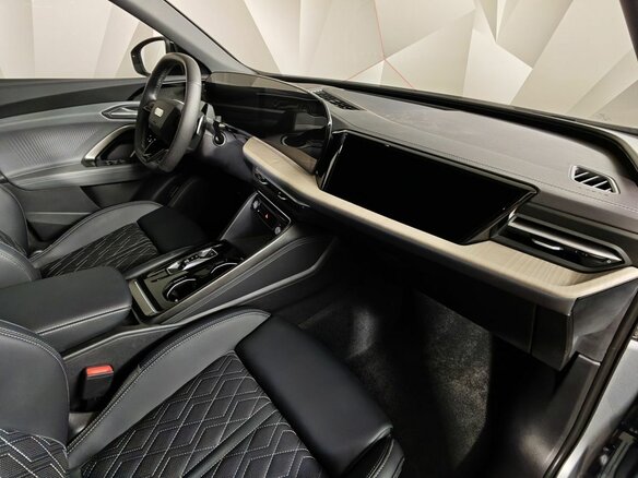 2026 Audi Q5 L III (GU), серый, 7150000 рублей - вид 12