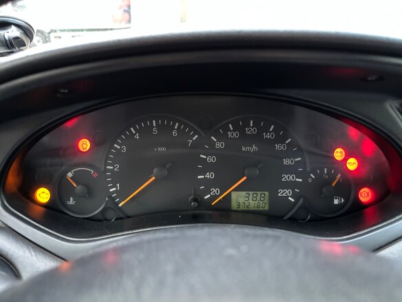 2002 Ford Focus I Рестайлинг, зелёный, 130000 рублей - вид 7