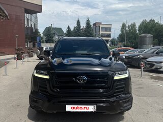 2022 Toyota Land Cruiser 300 Series, чёрный, 10500000 рублей, вид 1